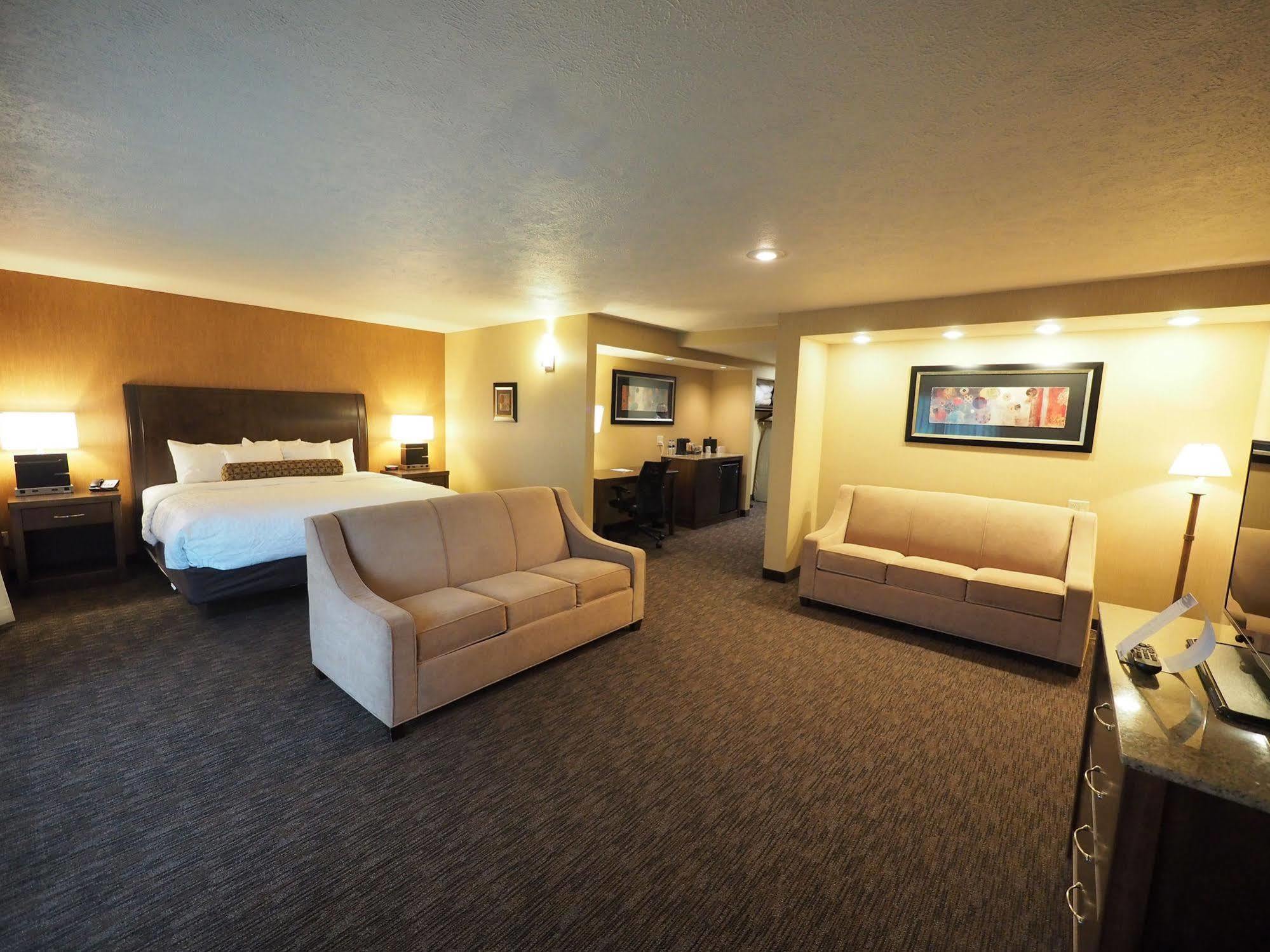 เอเวอร์กรีน รีสอร์ต Hotel คาดิลแลค ภายนอก รูปภาพ